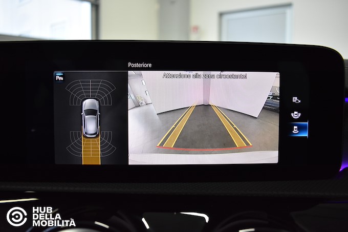 MERCEDES-BENZ A 180 d Automatic Premium Night Edition